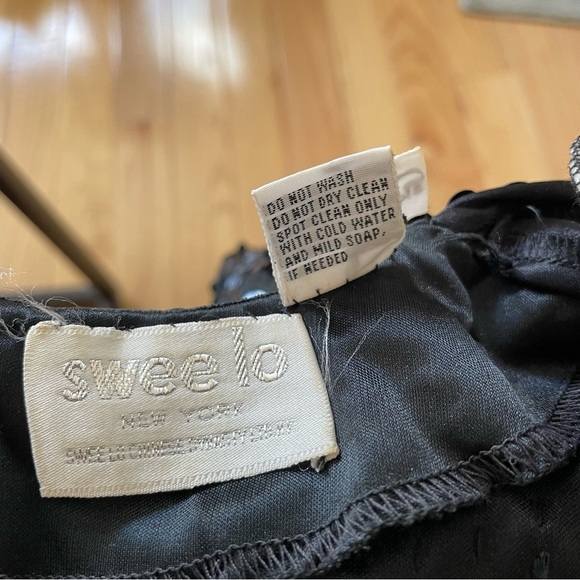 Swee Lo Vintage 1980s Long Sleeve Sequin Black V-Neck Cocktail Dress EUC Size 6 - Picture 7 of 8